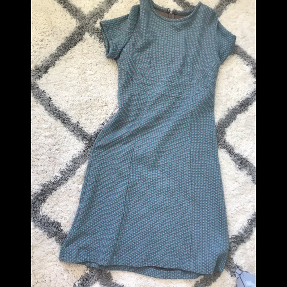 lesley evers turquoise dress